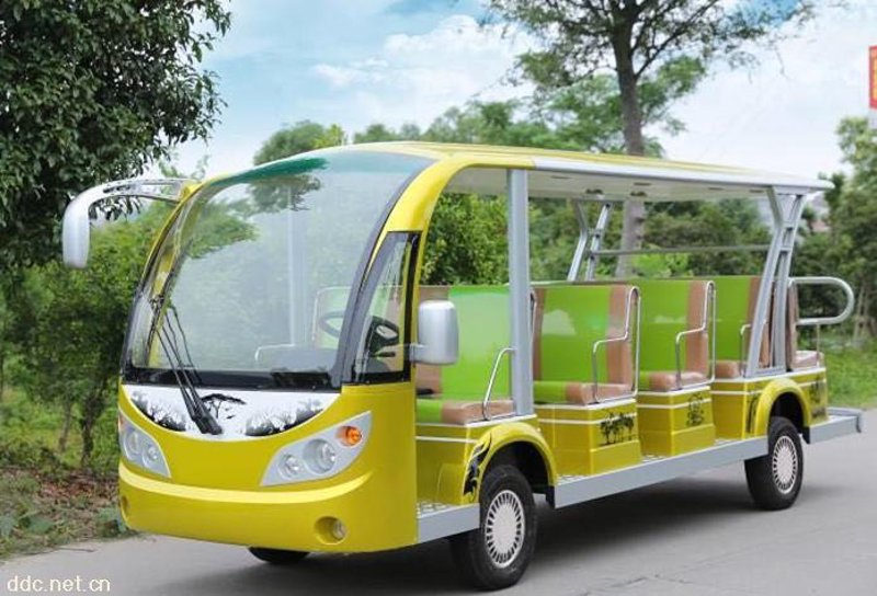 巡逻车：城市安全的守护者